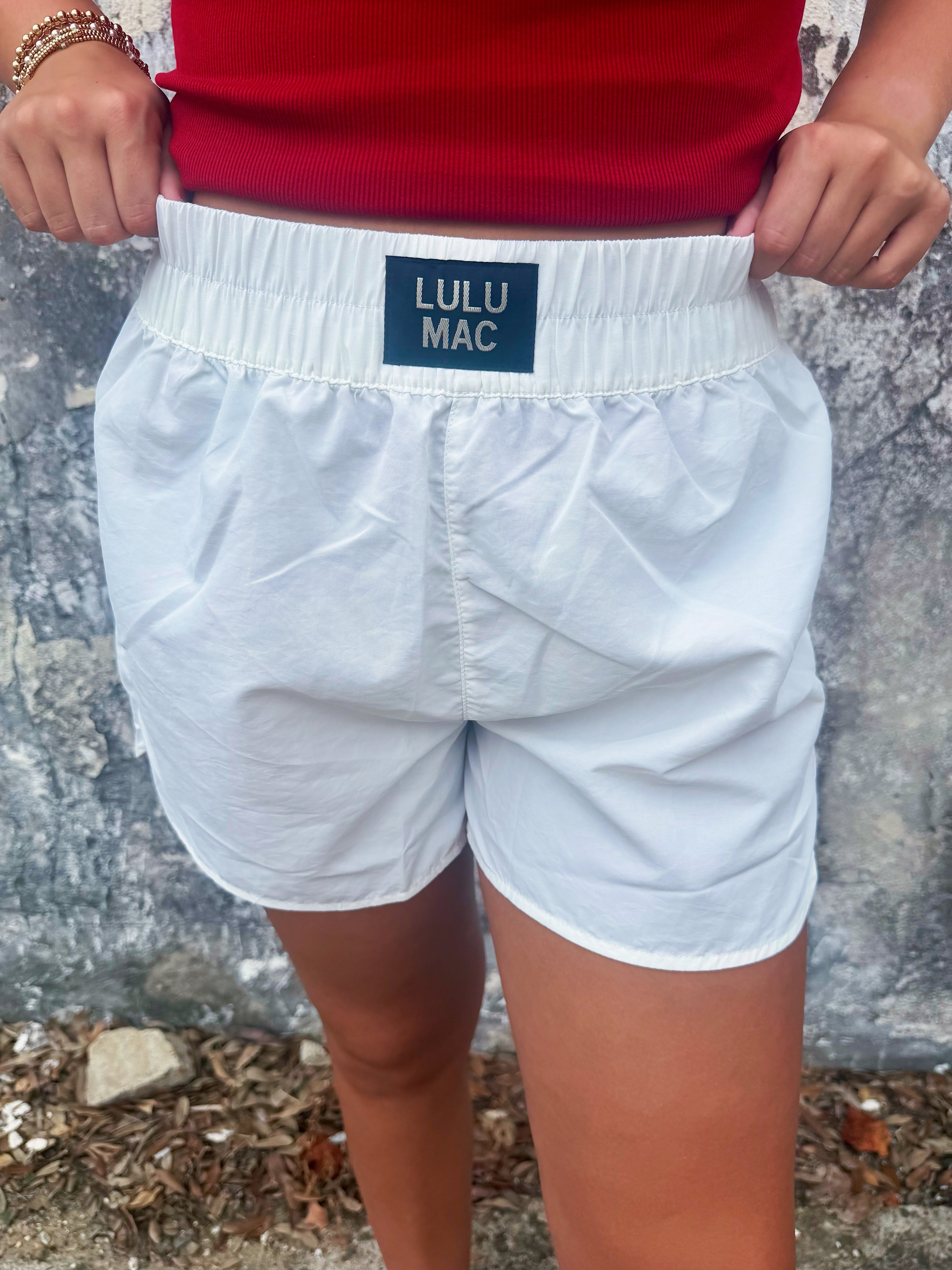 LULU MAC Shorts White