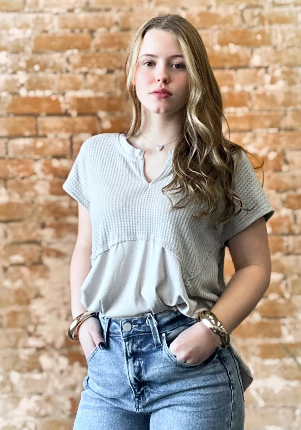 Contrast High Low Top