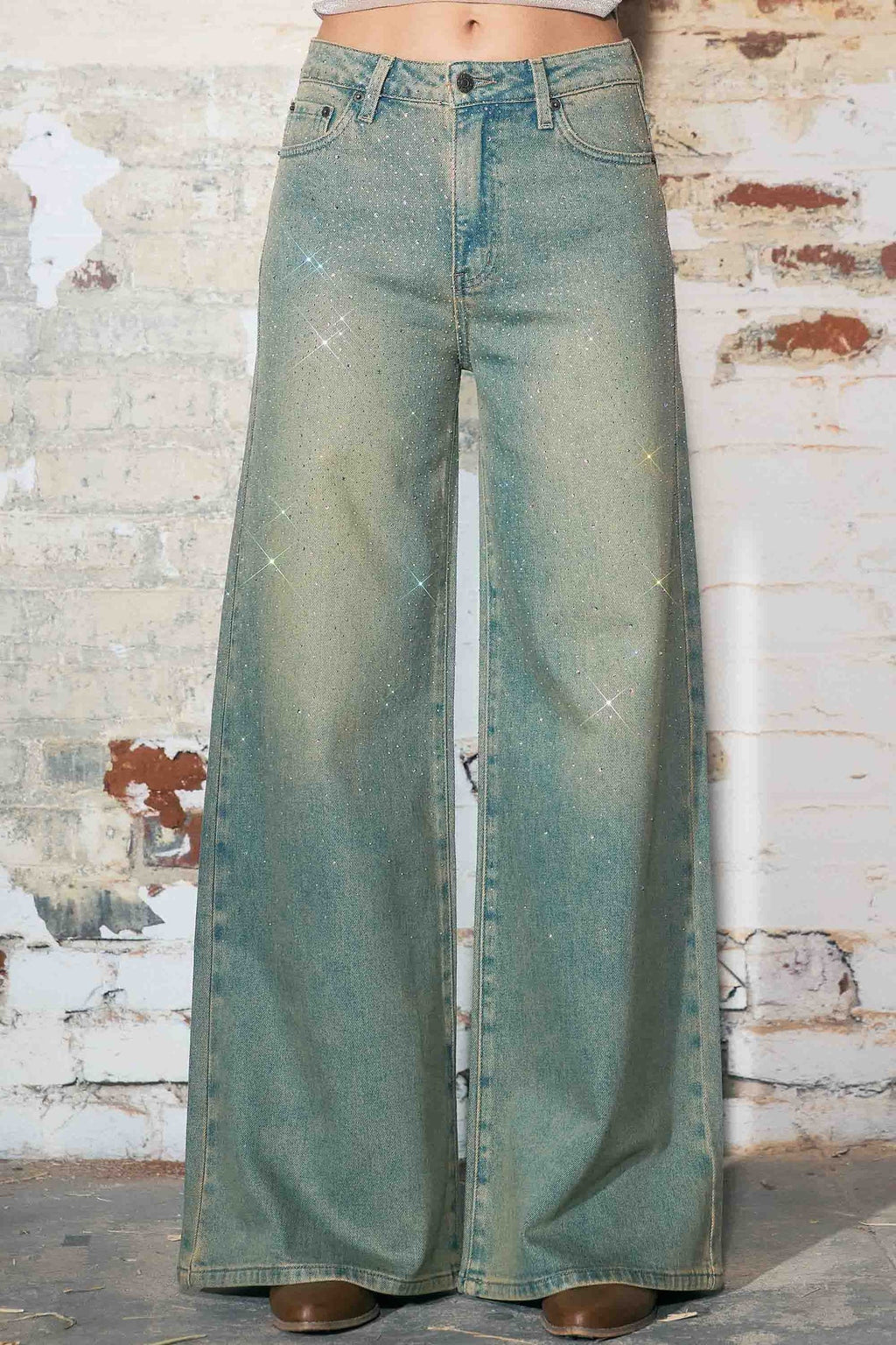 Faded Wide Leg Jeans w/ Rhinestone