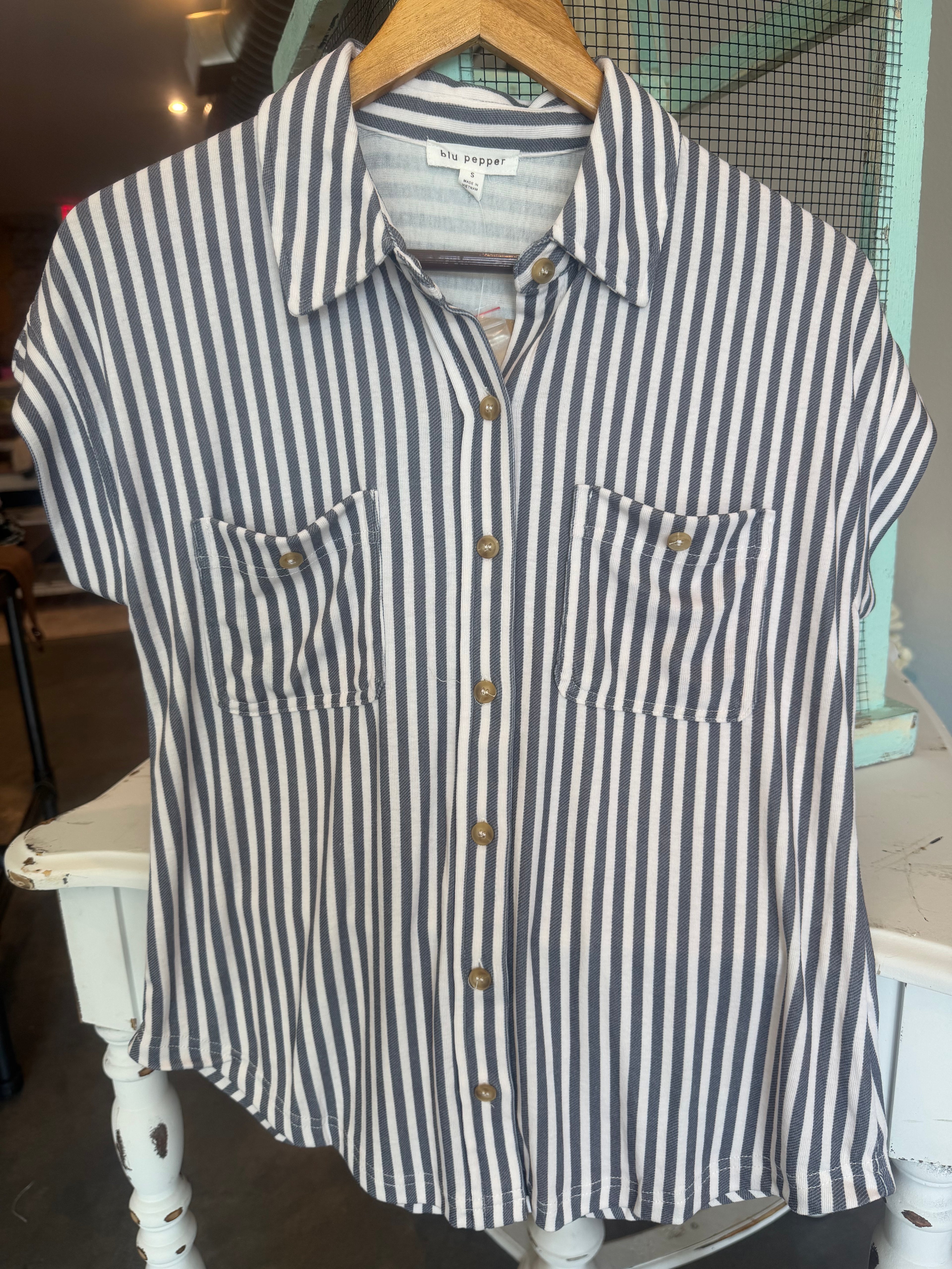 Stripe Collared Short Sleeve Button Down Charcoal