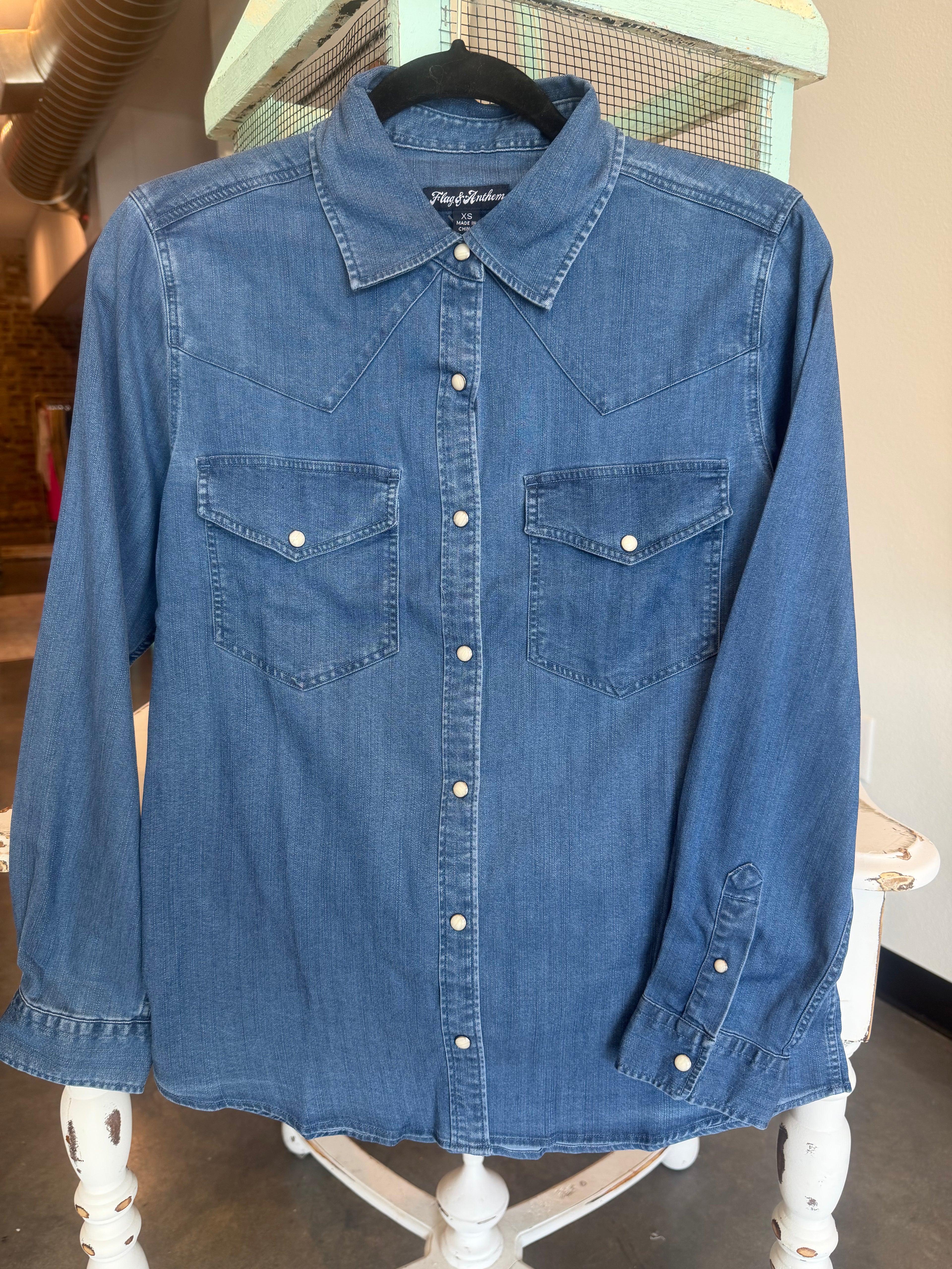 Western Stretch Button Down Denim
